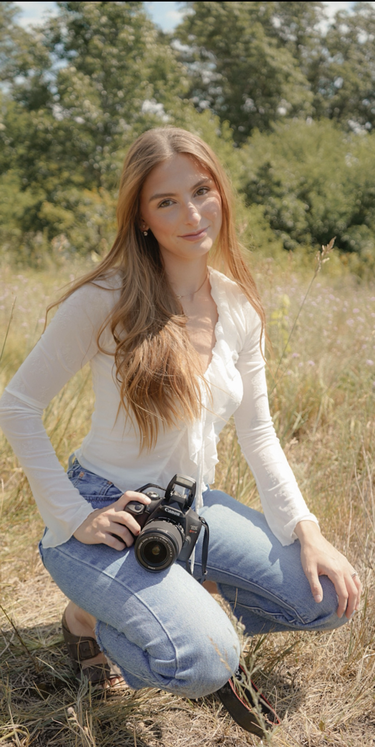 Outdoor portrait by LXE Photography